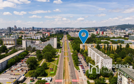 REZERVOVANÉ: Na predaj priestranný 3-izbový byt v Bratislave - Ružinov