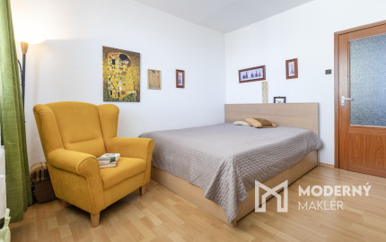 Na predaj 3-izbový byt v Bratislave-Podunajské Biskupice