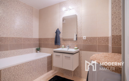 Na predaj 3-izbový byt v Malackách