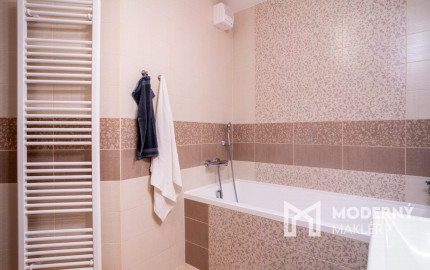 Na predaj 3-izbový byt v Malackách