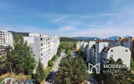 Na predaj 3-izbový byt s loggiou na sídlisku Hájik v Žiline