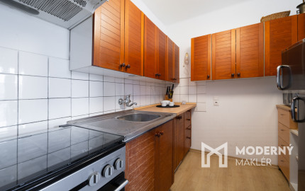 Na predaj štýlový 3-izbový byt v centre Starej Turej