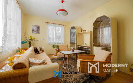 REZERVOVANÉ: Na predaj kompletne zariadený rodinný dom v obci Omšenie