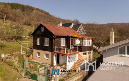 REZERVOVANÉ: Na predaj kompletne zariadený rodinný dom v obci Omšenie