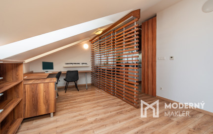 Na prenájom kompletne zariadený 4-izbový podkrovný byt v Ivanke pri Dunaji