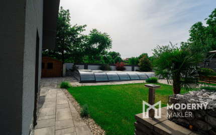 Na predaj 5-izbový rodinný dom v obci Dvorníky