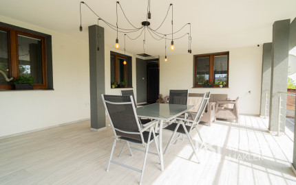 Na predaj 5-izbový rodinný dom v obci Dvorníky