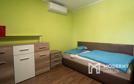 Na predaj 5-izbový rodinný dom v obci Dvorníky