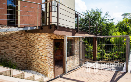 Na predaj rodinný dom s bazénom v Kysuckom Novom Meste