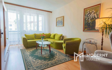 REZERVOVANÝ: Na predaj priestranný 2-izbový byt v Starej Ľubovni