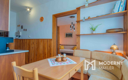 REZERVOVANÝ: Na predaj priestranný 2-izbový byt v Starej Ľubovni