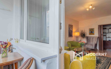 REZERVOVANÝ: Na predaj priestranný 2-izbový byt v Starej Ľubovni