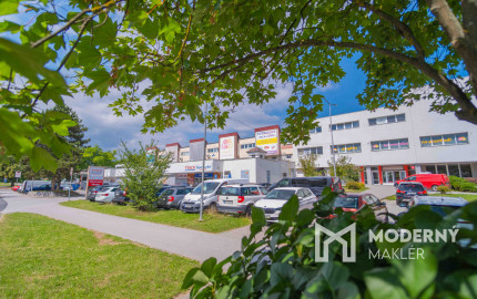 REZERVOVANÝ: Na predaj priestranný 2-izbový byt v Starej Ľubovni