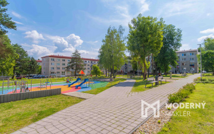 REZERVOVANÝ: Na predaj priestranný 2-izbový byt v Starej Ľubovni