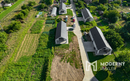 Na predaj moderný 4-izbový rodinný dom v Šoporni