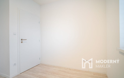 Na prenájom kompletne zariadený 4-izbový byt s benefitmi rodinného domu v Rovinke