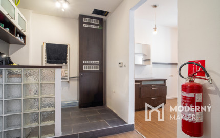 Na prenájom obchodný priestor v samotnom centre Bratislavy