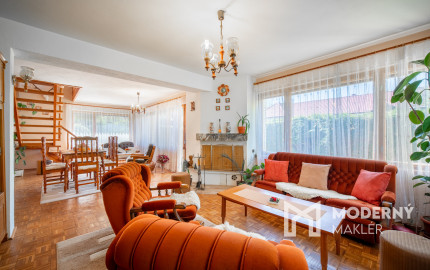 Na predaj 6-izbový rodinný dom v obci Podkriváň