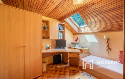 Na predaj 6-izbový rodinný dom v obci Podkriváň