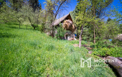 Na predaj 6-izbový rodinný dom v obci Podkriváň