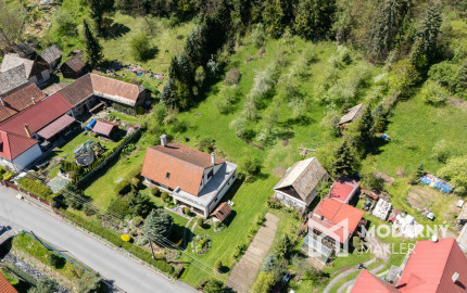 Na predaj 6-izbový rodinný dom v obci Podkriváň