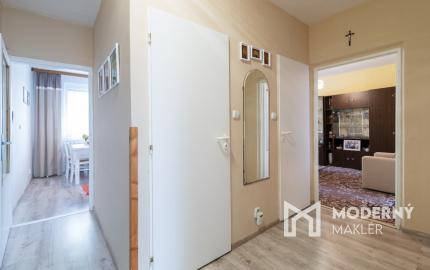 Na predaj 4-izbový byt vo Vrbovom