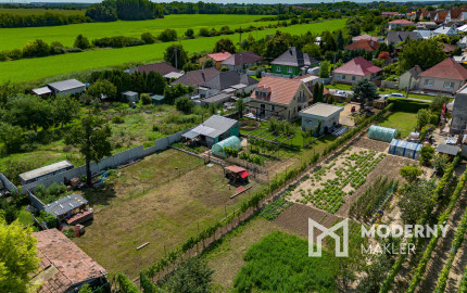 Na predaj pozemok pripravený na výstavbu v Pate