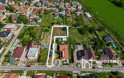 Na predaj pozemok pripravený na výstavbu v Pate