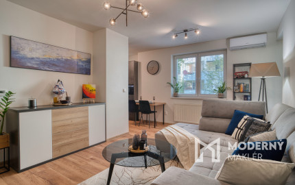 Na predaj 2-izbový byt s loggiou v Šamoríne