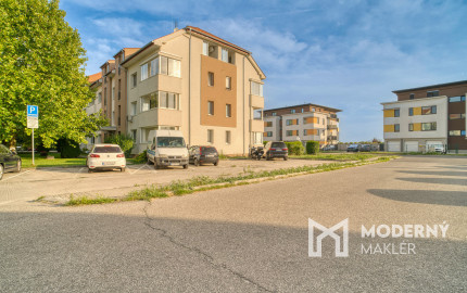 Na predaj 2-izbový byt s loggiou v Šamoríne