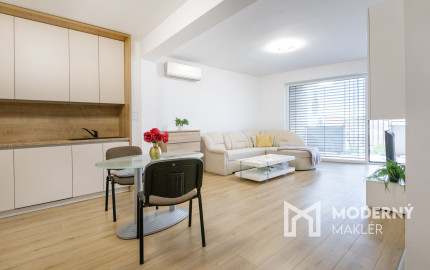Na prenájom 3-izbový byt v centre mesta Dunajská Streda