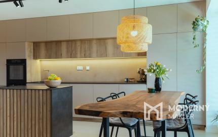 ZNÍŽENÁ CENA: Na predaj moderný rodinný dom v Skalke nad Váhom