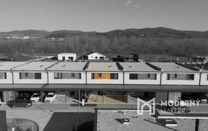 ZNÍŽENÁ CENA: Na predaj moderný rodinný dom v Skalke nad Váhom