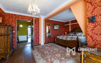 Na predaj nadštandardný rodinný dom s bazénom, Soblahov