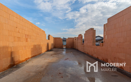 Na predaj novostavba 4-izbového rodinného domu v ŠTANDARDE v obci Kyselica