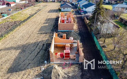 Na predaj novostavba 4-izbového rodinného domu v ŠTANDARDE v obci Kyselica