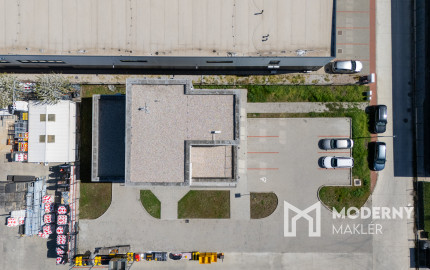 Na prenájom jedno podlažie polyfunkcie na Zavarskej ulici v Trnave