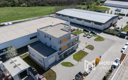 Na prenájom jedno podlažie polyfunkcie na Zavarskej ulici v Trnave