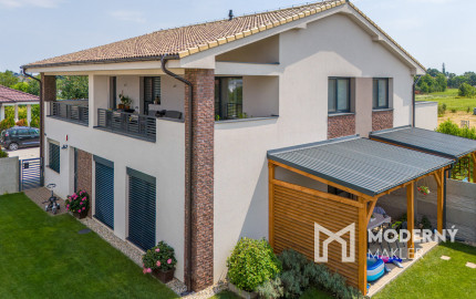 Na predaj výnimočný 4-izbový byt v obci Tomášov