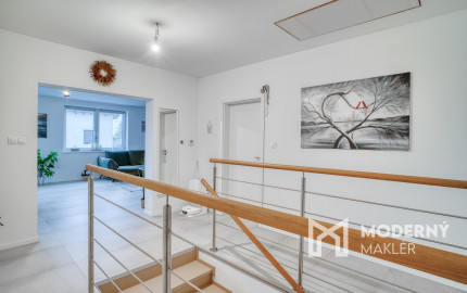 Na predaj výnimočný 4-izbový byt v obci Tomášov