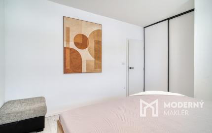 Na predaj 3-izbový prízemný byt v Trstenej na Ostrove