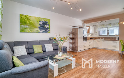 Na prenájom kompletne zariadený 2-izbový byt v centre Trnavy