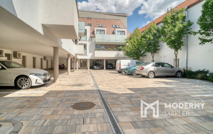 Na prenájom kompletne zariadený 2-izbový byt v centre Trnavy