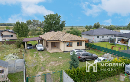 Na predaj 4-izbový rodinný dom v obci Gajary