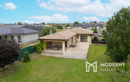 Na predaj 4-izbový rodinný dom v obci Gajary