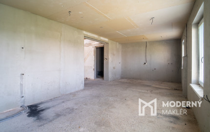 Na predaj veľkorysý rodinný dom v obci Stráže nad Myjavou