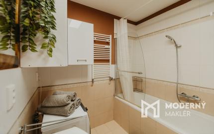 Na predaj 3- izbový byt s parkovaním, Zlatovce Trenčín