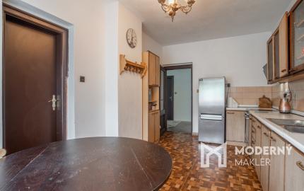 REZERVOVANÉ: Na predaj dvojgeneračný rodinný dom v obci Beladice