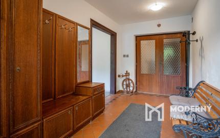 REZERVOVANÉ: Na predaj dvojgeneračný rodinný dom v obci Beladice