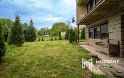 REZERVOVANÉ: Na predaj dvojgeneračný rodinný dom v obci Beladice